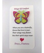 Wings Of comfort Pocket Hug with a multi colored green/ pink butterfly - $111.65 MXN