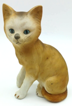 Vintage Porcelain Cat Kitten Sitting Blue Eyes Made in Taiwan 5&quot; Tall - £11.07 GBP