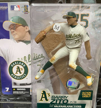 Barry Zito Action Figure - £15.42 GBP