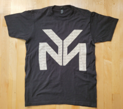 YOUNG MONEY Tour / Concert T- Shirt Size Medium - $28.69