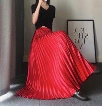 Black Pleated Long Skirt Outfit Womens Plus Size A-line Pleated Black Maxi Skirt image 3
