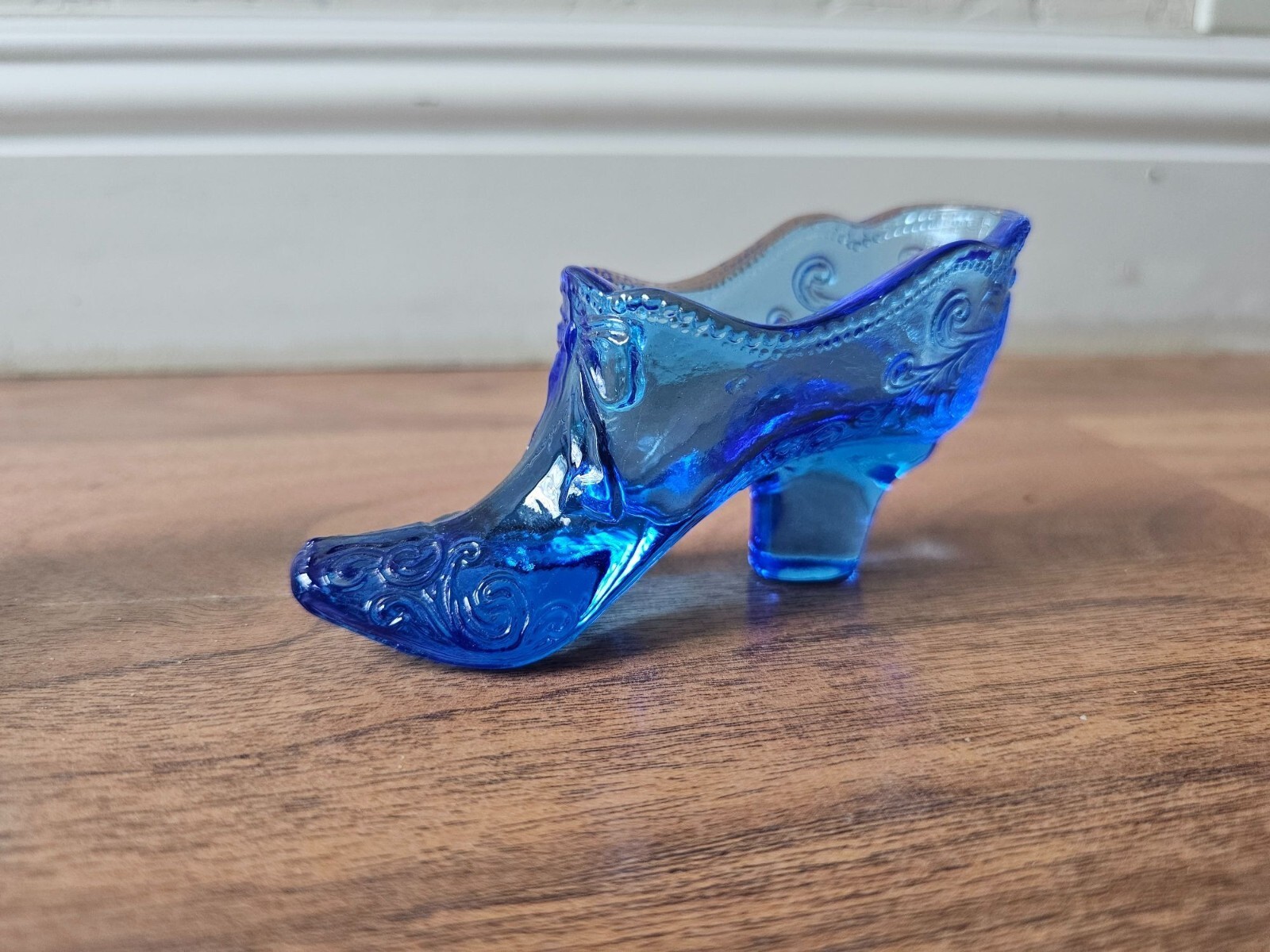 Fenton Art Glass Slipper Boot Collectible - £14.96 GBP