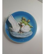 9 inch 3 d swan glass plate some paint missing - £7.78 GBP