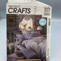 UNCUT Vintage Sewing PATTERN McCalls Crafts 4789, Home Center 1980s Pillows - £7.00 GBP