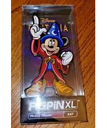 FiGPiN XL: Disney Fantasia - Mickey Mouse #X47 - $498.00 MXN
