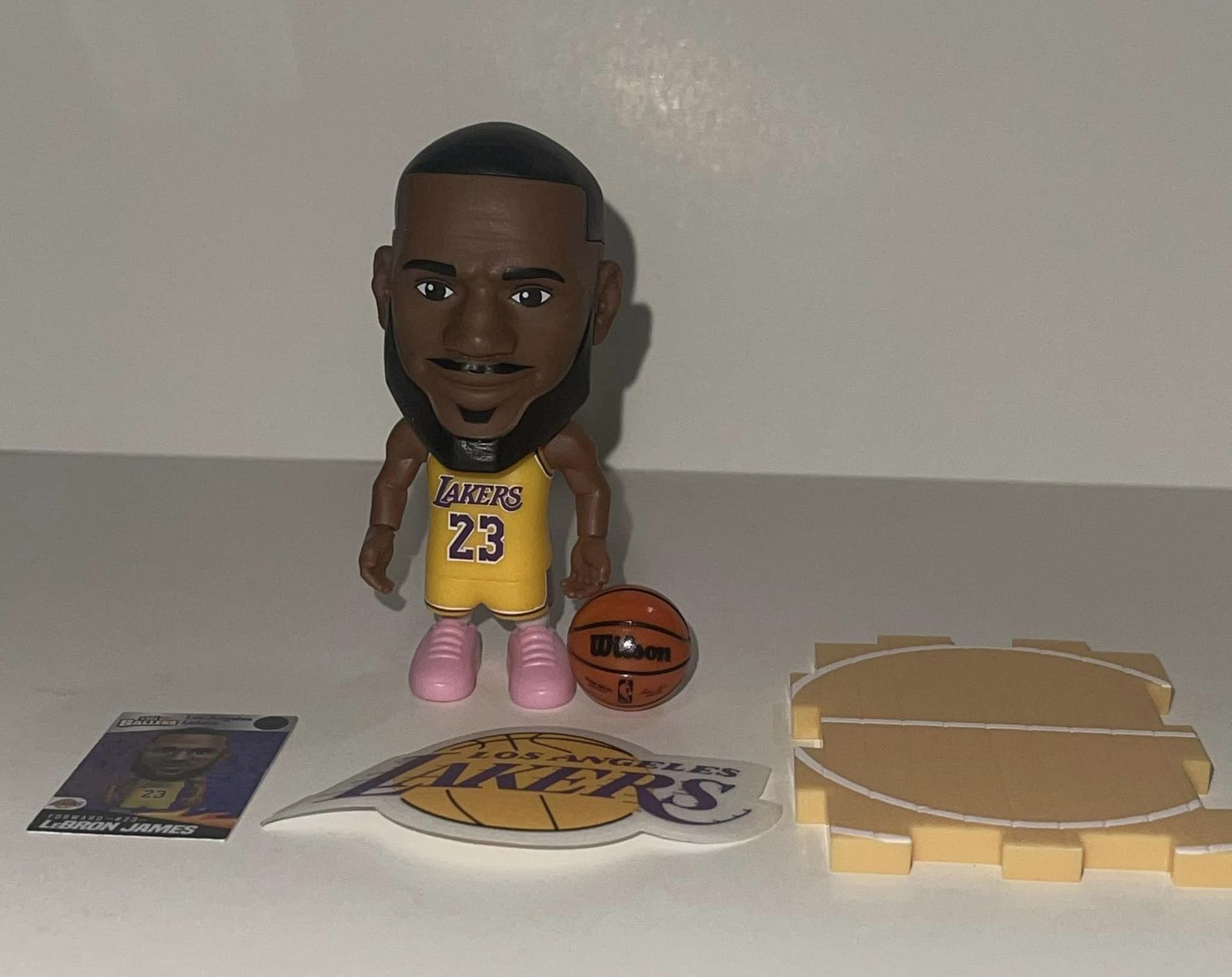 Primary image for NBA BALLERS - Los Angeles Lakers - LeBRON JAMES (Figure)