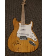 TOM PETTY signed AUTOGRAPHED full size GUITAR  - £1,180.36 GBP
