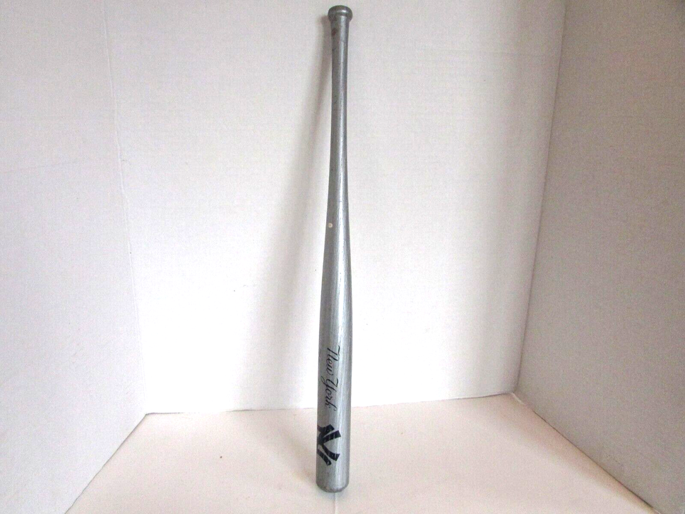 Coopersburg Sports Baseball Souvenier New York Yankees 18&quot; wood Bat 2001... - $9.45