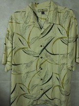 Collectors Tommy Bahama Yellow With Gold Leaves 100% Silk Hawaiian Camp ... - $18.42