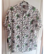 The Last Podcast on the Left Man-Eating Plant Short Sleeve Shirt Medium DD - $326.16 MXN
