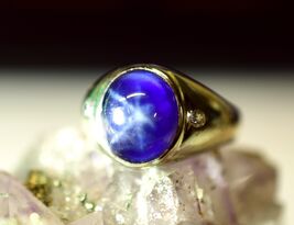 *14k White Gold Blue Star Sapphire (5mm) w/ Diamond Accent Ring Size 7.75 - $90,988.22 MXN