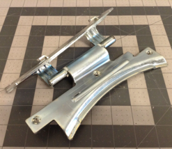 Kenmore Washer Door Hinge 8181642 WP8181642 - $12.82