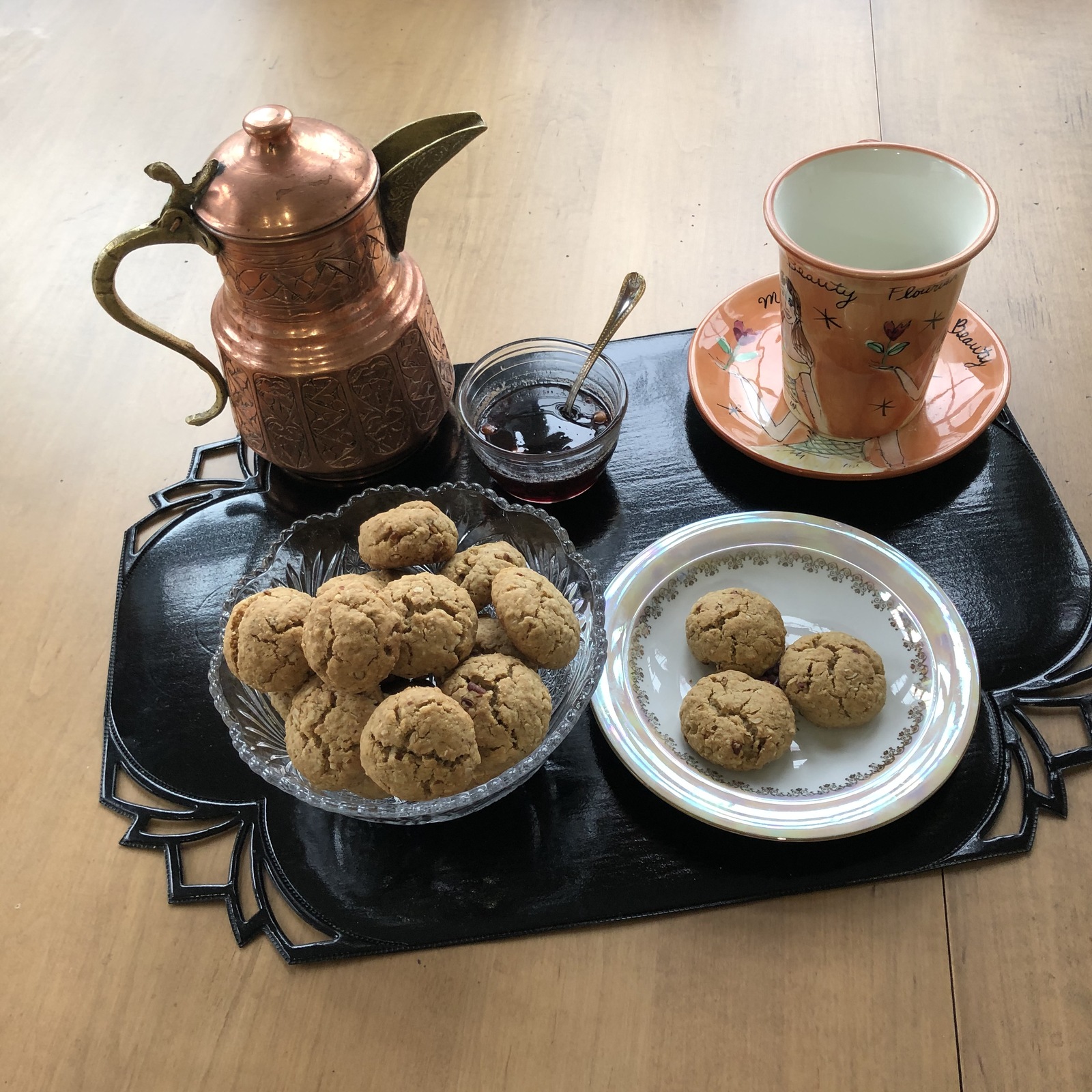 1Lb. Homemade oatmeal-nut cookies - £14.15 GBP - £18.87 GBP
