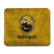 Harry Potter Hufflepuff Mouse Pad - £14.86 GBP