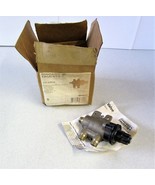 Chicago Faucets 131-ABNF Thermostatic AB Mixing Valve New - $1,533.42 MXN