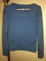 NWOT Women&#39;s Lucy Activewear L/S Top Thumbholes Sz S/P - £31.13 GBP