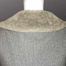 Vintage Pendleton Pure Virgin Wool Mens Coat Size 44 faux fur collar  image 3