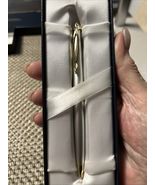 Mikimoto International Ballpoint Pen Silver Gold with Pearl - $2,261.79 MXN