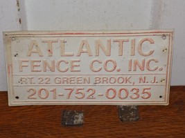 Vintage Atlantic Fence Co. Inc. Green Brook NJ Embossed Tin Sign - $1,014.94 MXN