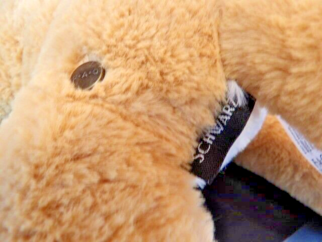 FAO Schwarz Lion Cub Lioness Plush Adopt A Wild Pal Endangered Lying 14 ...