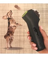 Dog Treat Launcher Animal Planet Handheld with Quick Release Trigger - £7.12 GBP