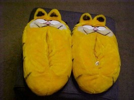 Garfield Plush Slippers By Commonwealth 1981 Size L 9-10 - $1,112.32 MXN