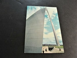 Base of the Gateway Arch, Jefferson Memorial - St. Louis, Missouri - Postcard. - £5.94 GBP