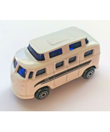 Maisto Volkswagen Camper Van, 19 Window Classic VW Bus Just Out of Packa... - $8.07 CAD