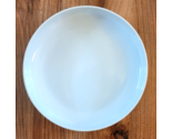 Crate &amp; Barrel Shallow Serving Bowl 9&quot; Diameter, 2&quot; High Ivory and White - £13.53 GBP