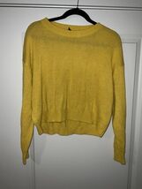 Divided H&amp;M Womens Cropped Sweater Large  Long Sleeve Yellow - $185.42 MXN