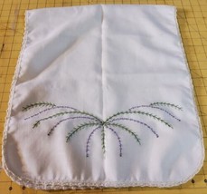 Vintage Hand Embroidered Linen Table Runner Floral Leaves Crochet Edge 16.75x40 - £13.31 GBP