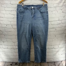 Diane Gilman Jeans Womens Sz 16 Light Blue Straight Leg Cropped Capri - $17.82