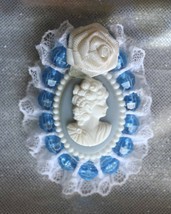 Charming Lace &amp; Plastic Blue &amp; White Cameo Brooch 1980s vintage - £9.63 GBP