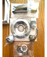 Delta Monitor 13 Chrome Single Handle Tub Shower Trim Kit T13420 INCOMPL... - $741.67 MXN