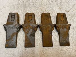 4 Quantity of CF-9B Trencher Tooth Auger Teeth (4 Quantity) - $83.59