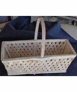 Nice Woven Bamboo Wicker Basket – GREAT OBLONG SHAPE – WITH HANDLE – VGC - $40.43 CAD