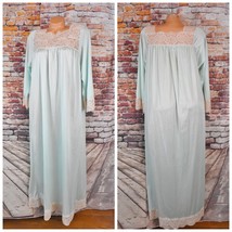 Fit-Rite Medium Long Silky Satin Blue Nightgown W Beige Lace Trim Nylon Vintage - £32.90 GBP