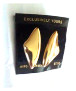 Exclusively Yours Jewelry Gold Color Tri Angled  Pierced Earrings 1” Long - £5.49 GBP