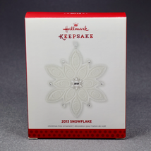 Hallmark 2013 Snowflake MIB Bisque Porcelain Ornament QXG1375 - £38.55 GBP