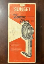 Vintage Sunset Zoom Gun Movie Light in Original Box - Brighter Than The ... - €34,93 EUR