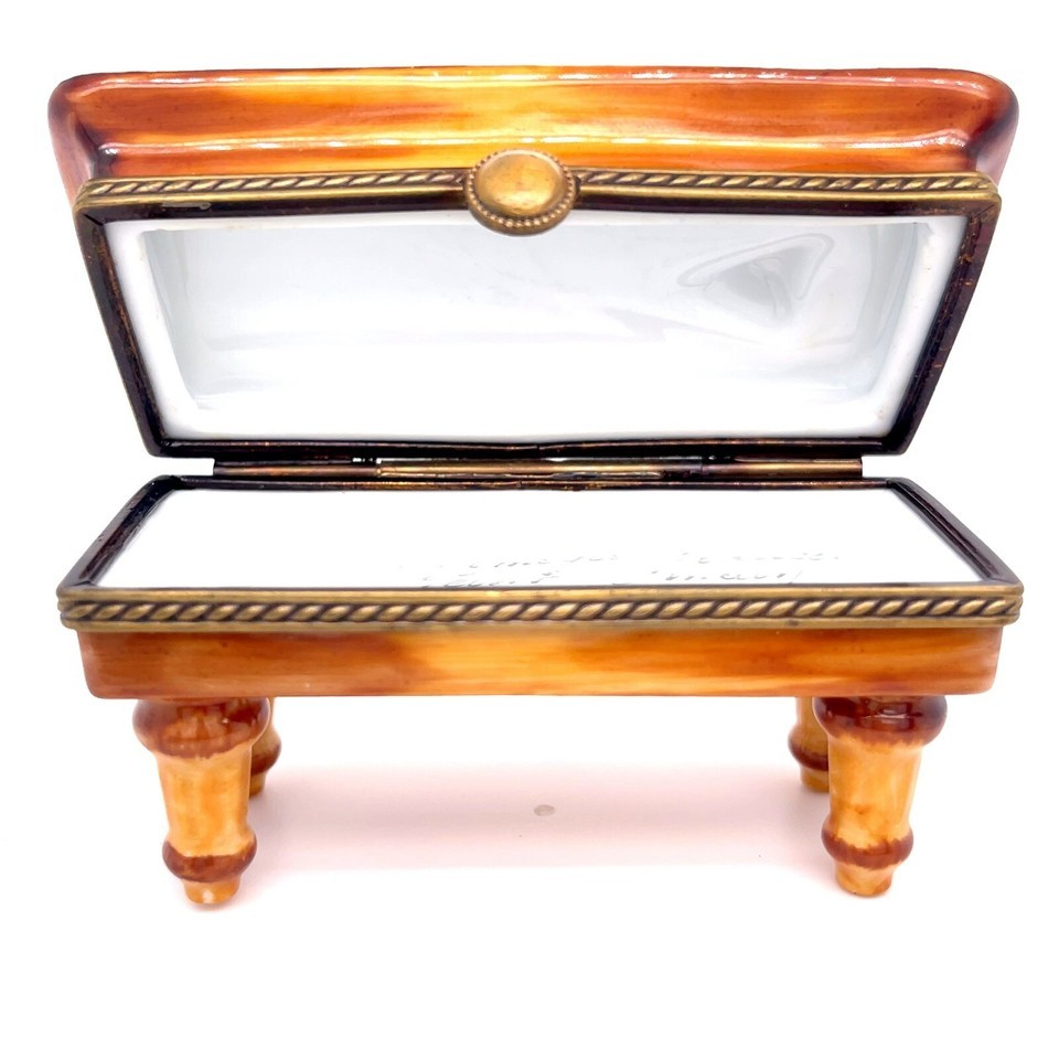 Limoges Billiards Table Pill Box Trinket Made in France 3" x 1-1/2" x 1-5/8" 69g Item image 8