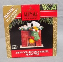 Hallmark Keepsake Magic Snoopy Woodstock Ornament Flickering Fireplace 1991 - $18.38