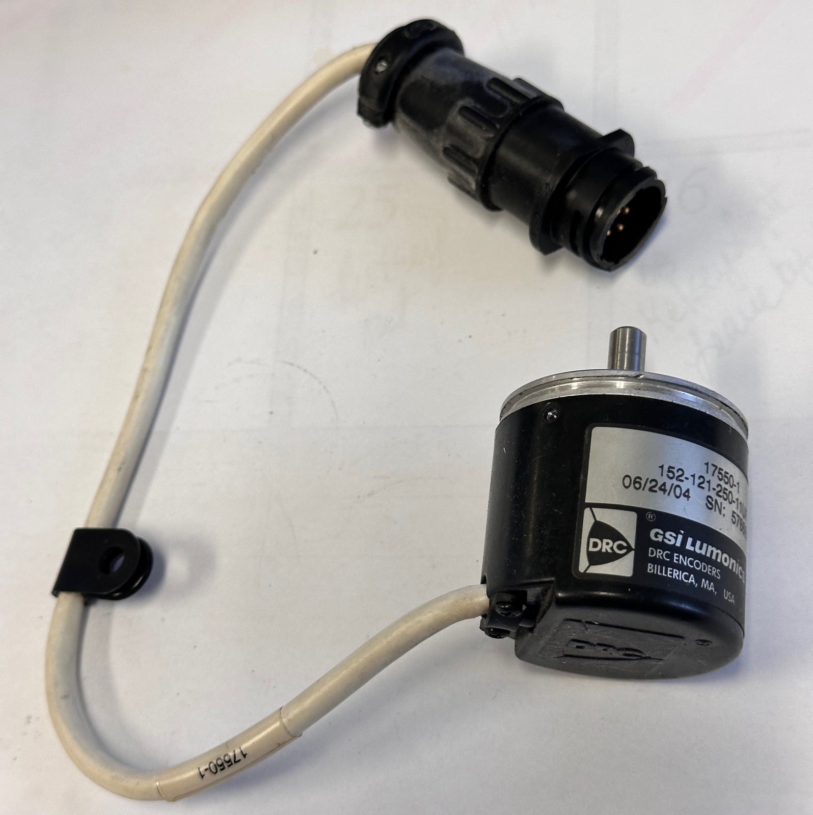 DRC 17550-1 GSI Lumonics Rotary Encoder 152-121-250-11UF  - $45.60