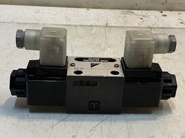 Daikin Solenoid Controlled Valve KS0-G02-4CA-30-CLE 50/60Hz AC100V - $3,072.88 MXN