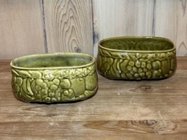 Set Of 2 ~ Vtg Green Grapes Fruit Embossed Planters Pottery Bowls Oval - £10.97 GBP