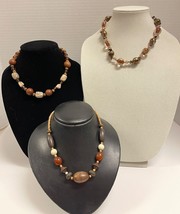 3 Necklaces Vintage Glass Stone Wood Bead Shades of Brown - $285.10 MXN