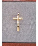 18 Karat Gold Crucifixion Pendant  - £257.54 GBP