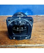 US Military Vintage WW2 Airpath Magnetic Compass MS17983-2 - $48.51