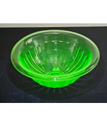 1930 Hazel Atlas Pattern Green Uranium Glass Ribbed Mixing Bowl Large 9.5&quot; - $67.52 CAD