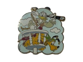 WDW Disney Pin 2011 Pirates Starter Set Donald Duck And Pluto Pirate Scope - £6.28 GBP